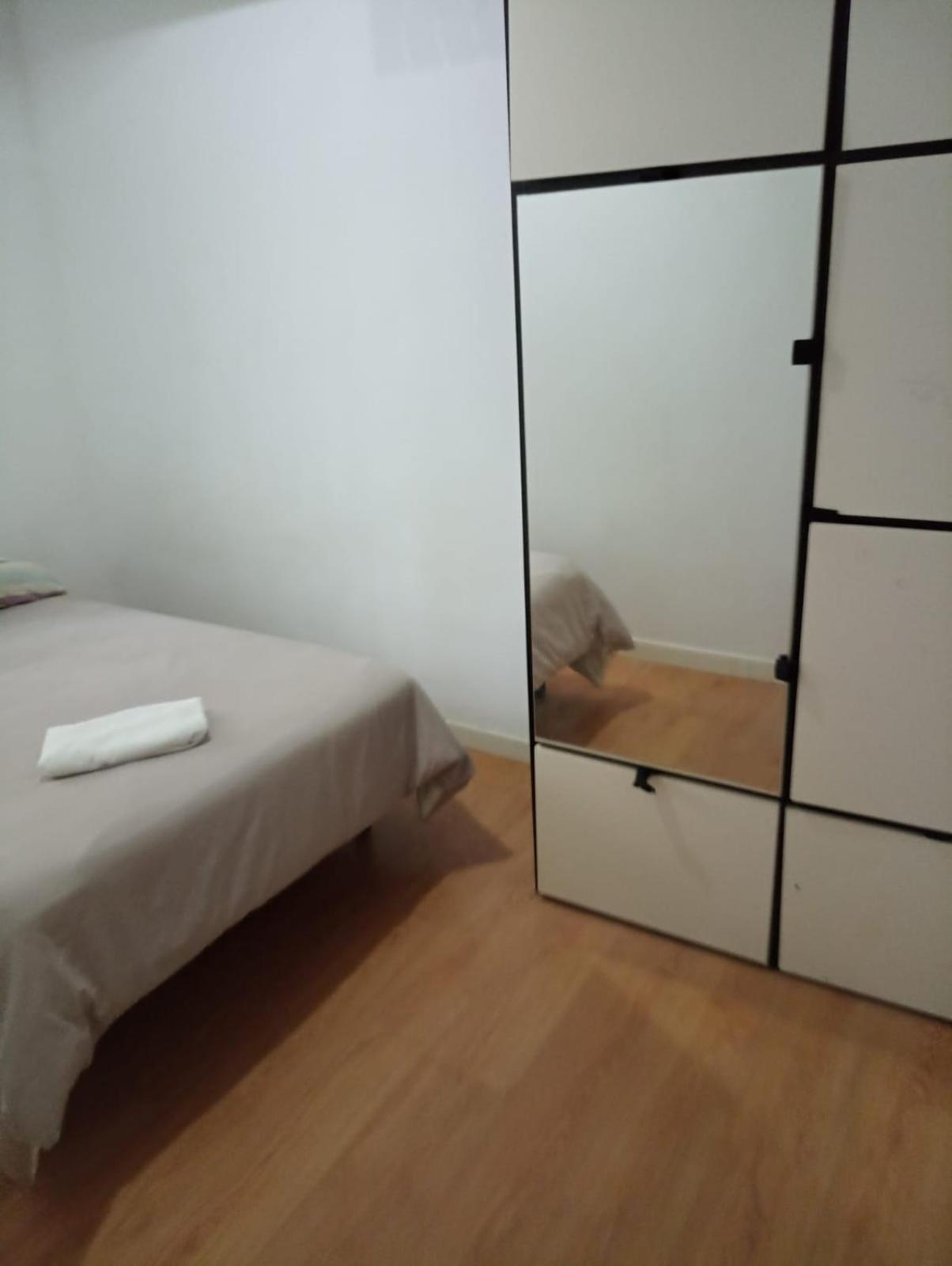 Apartamento 3 Dormitorios En Sanchez Preciados Madrid Eksteriør bilde