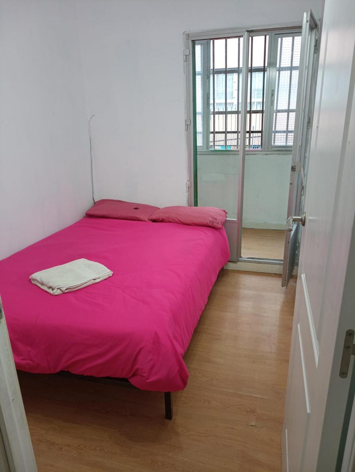 Apartamento 3 Dormitorios En Sanchez Preciados Madrid Eksteriør bilde