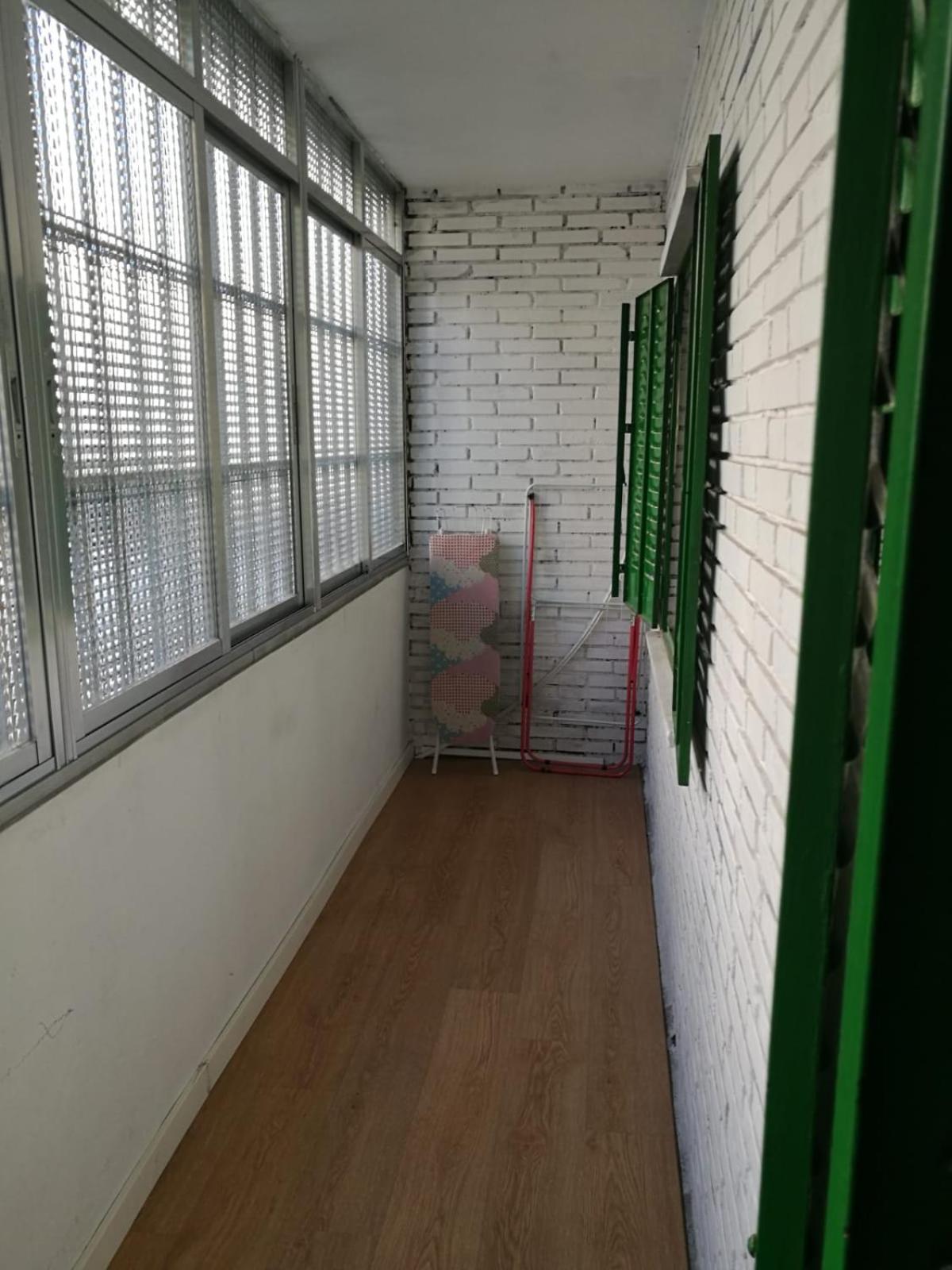 Apartamento 3 Dormitorios En Sanchez Preciados Madrid Eksteriør bilde